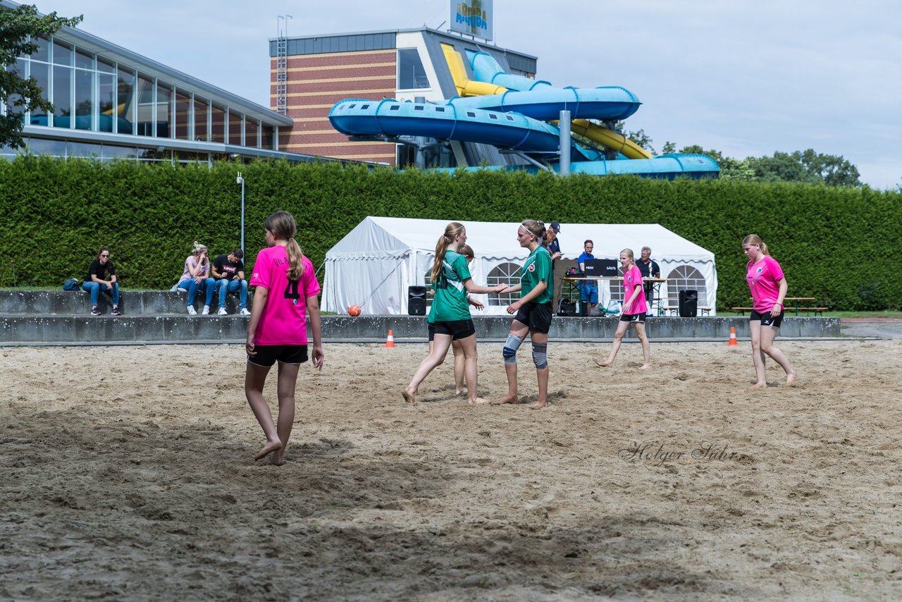 Bild 55 - wBJ/wCJ Beachsoccer Cup